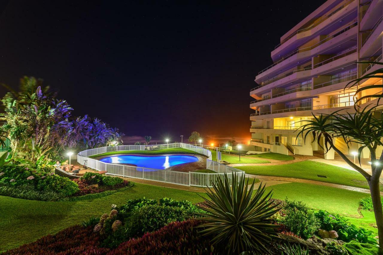 Sands Beach Breaks Luxury Beach Front Баллито Экстерьер фото