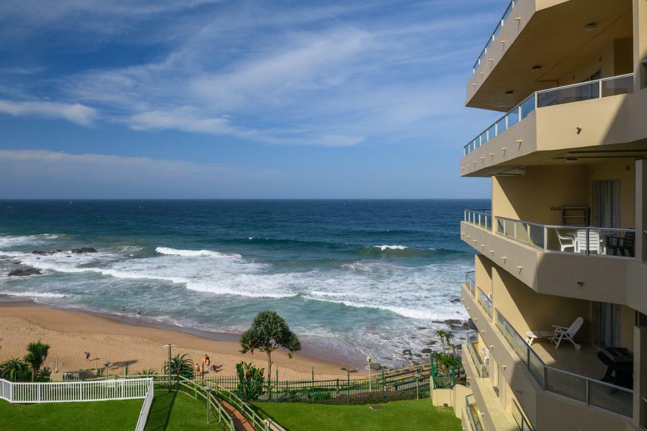 Sands Beach Breaks Luxury Beach Front Баллито Экстерьер фото